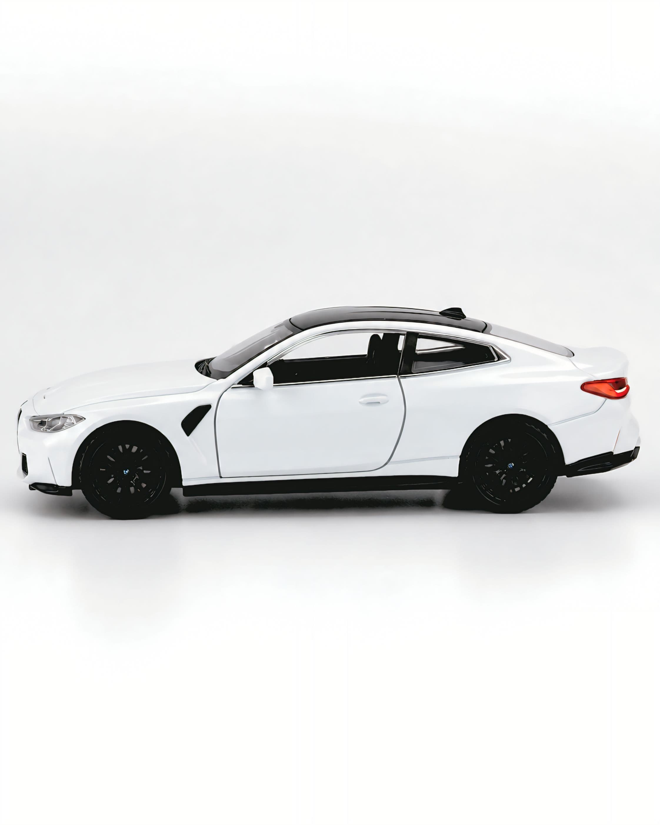 BMW M4 thumbnail 2